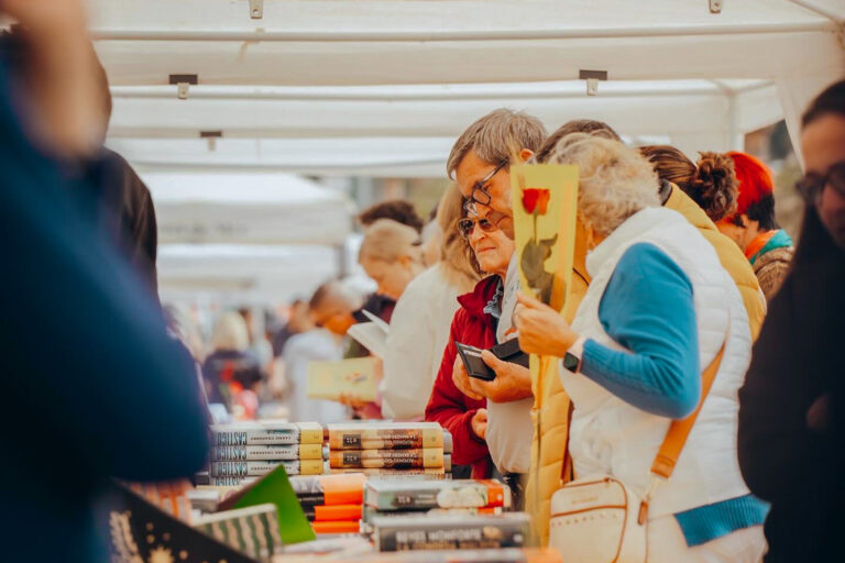 S’obren les bases per participar en la Fira de Sant Jordi