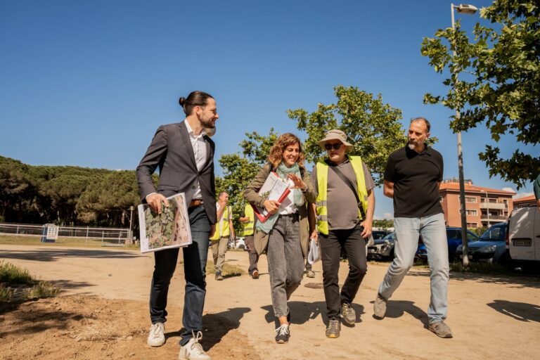 Visita de l'Alcalde Lamelas i la regidora Cristina Aymerich al Turó d'en Buc