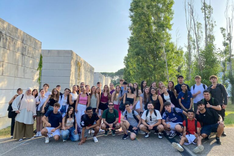 Els alumnes del Rocagrossa el primer dia de Selectivitat