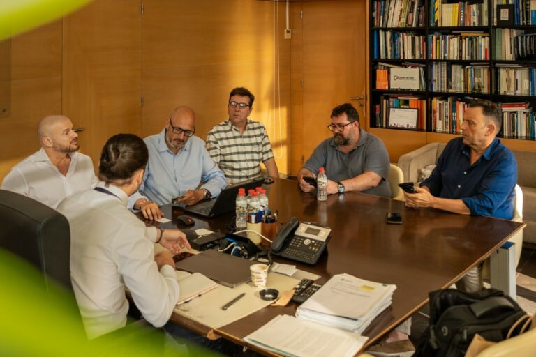 La reunió entre els alcaldes de la Selva marítima i Endesa