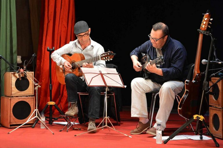 duet de jazz que actua a Lloret de Dalt