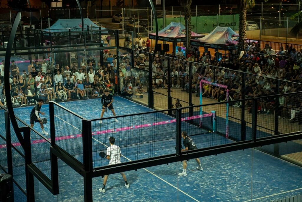 Partit d'exhibició al 2n Torneaxo (Ajuntament de Lloret de Mar)