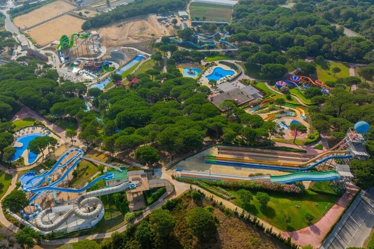 imatge aèria water world