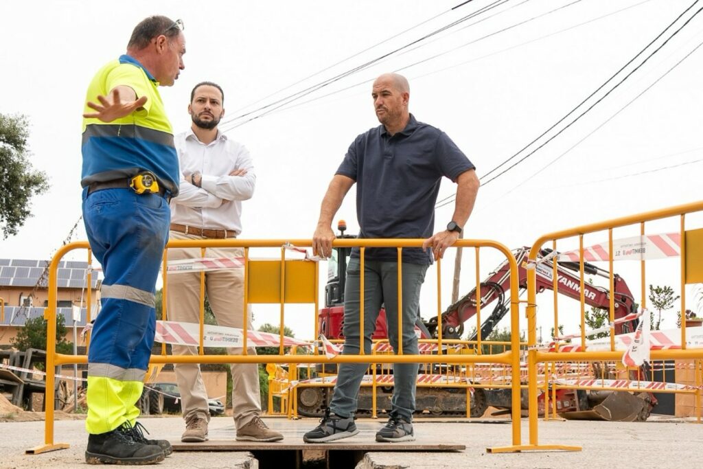 L'alcalde i el regidor Escalona visitant les obres (Ajuntament de Lloret de Mar)