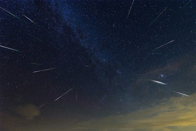 Perseids (Getty Images)