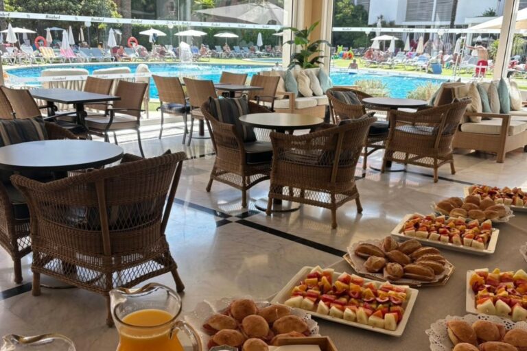 El bufet preparat (Hotel Anabel)