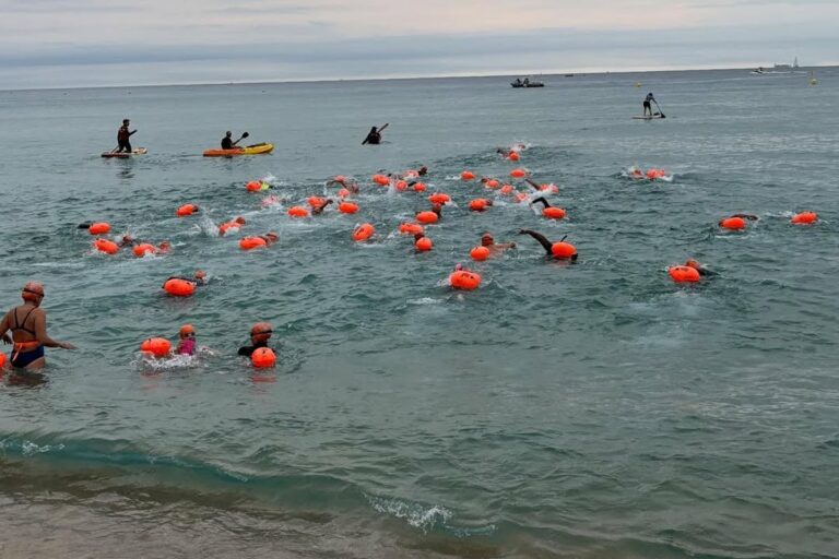 Sortida travessa 1.5 k.-Us deixem algunes imatges fantàstiques d’aquest mati. Gaudint d’un bon