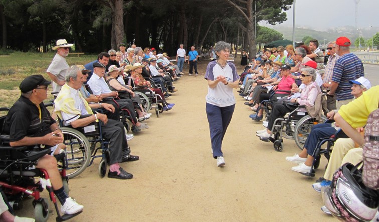 Carme Pulgarín en una sortida amb la gent gran