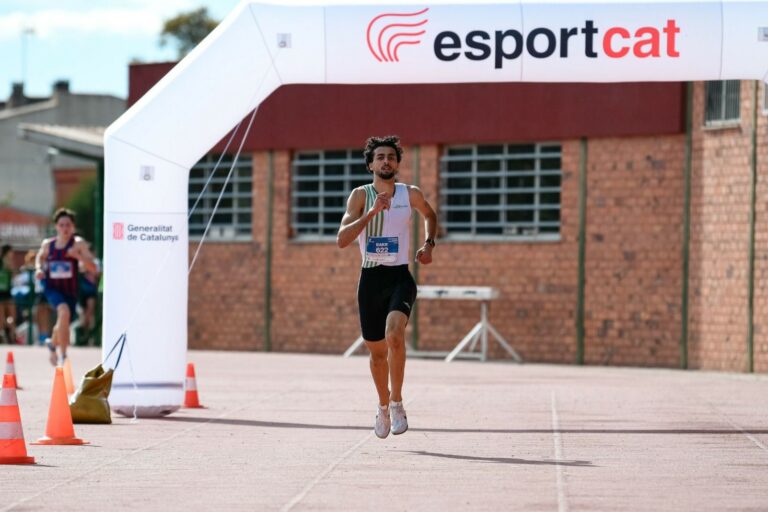 Bakr El Asri, campió de Catalunya sub20 (Club Atletisme Lloret - La Selva)