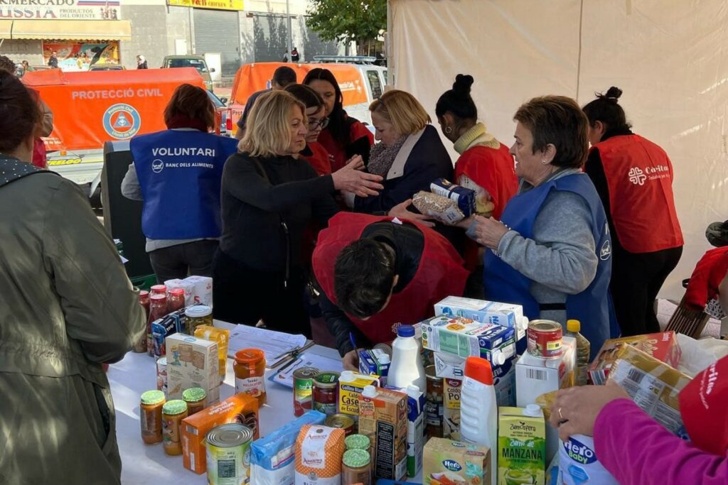 Recollida d'aliments d'una edició passada (Moters de Lloret)