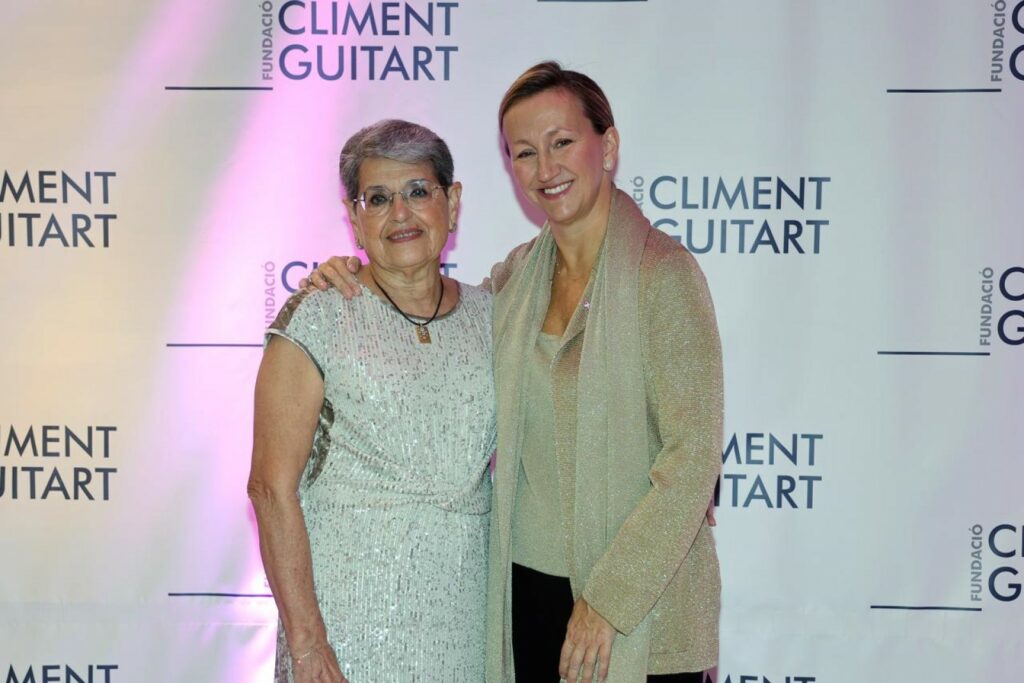 Cristina Pané, presidenta de l'associació contra el càncer a Lloret, i Cristina Cabañas, presidenta de la Fundació Climent Guitart