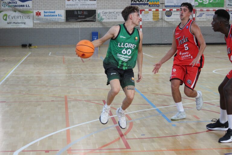 Un partit del sènior masculí (Bàsquet Lloret)
