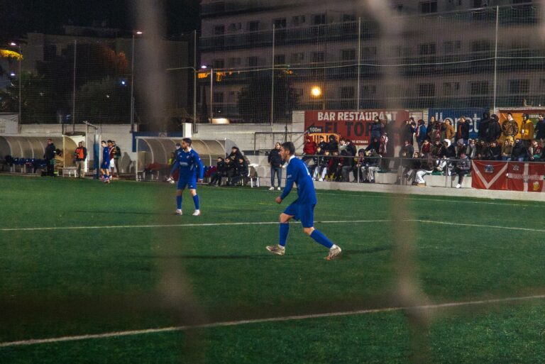 El CF Lloret en un partit d'aquesta temporada (Hi.Vertigo)