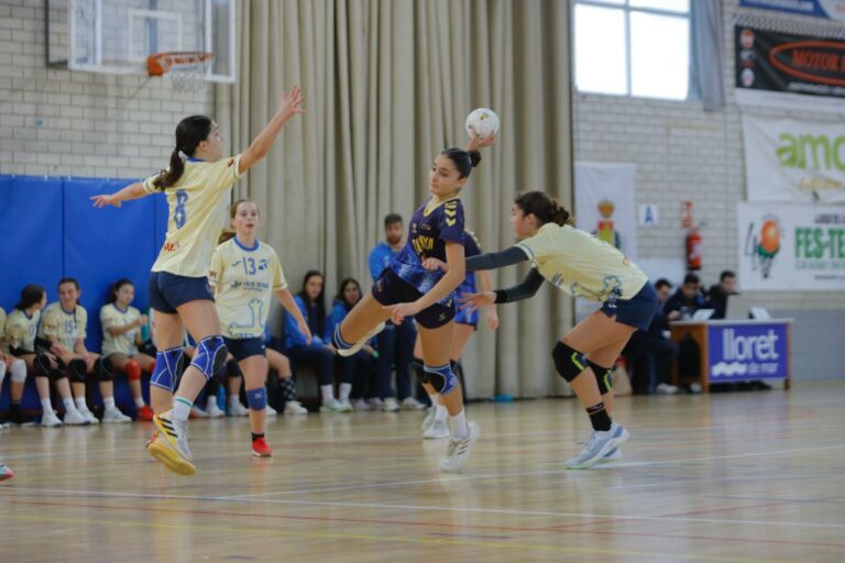 La selecció catalana infantil femenina d'handbol (FCH)