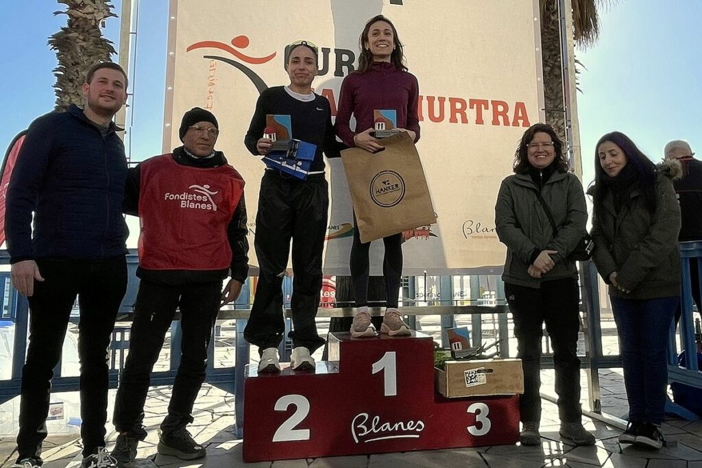 alfonsina peppa al podi de la Mar i Murtra de Blanes