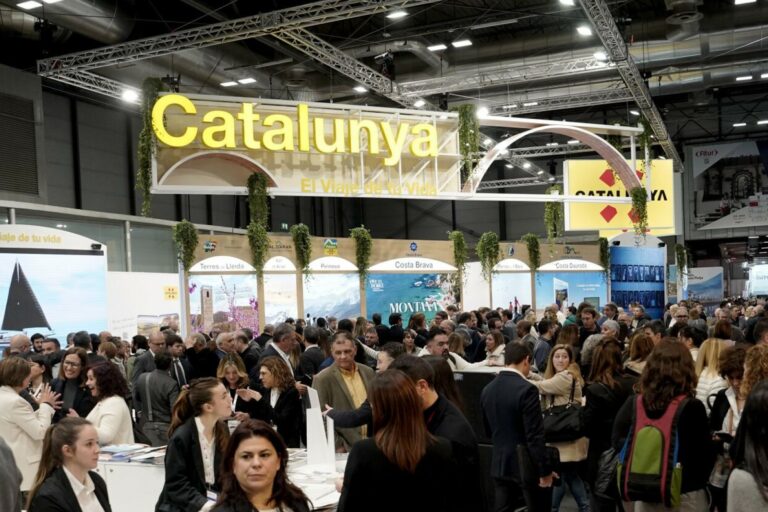 L'espai de Catalunya a Fitur 2025 (El Periódico)