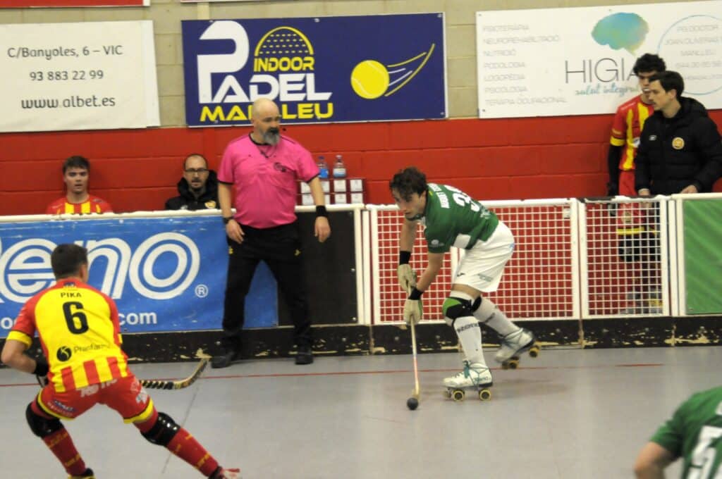 Un moment del partit (Club Hoquei Lloret)