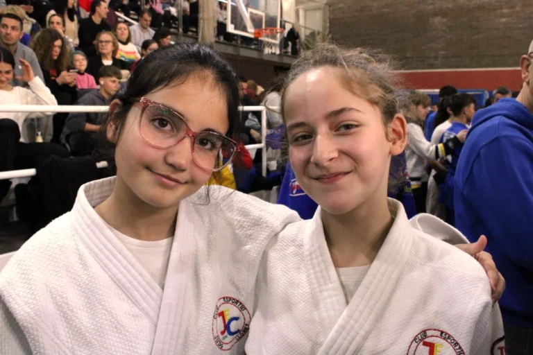 Daniela Sobreviela i Queralt Reina al campionat (Club Esportiu Judo Lloret)