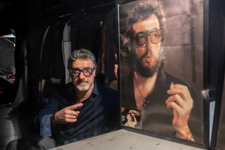 Gerard Jofre amb una imatge de Eugenio