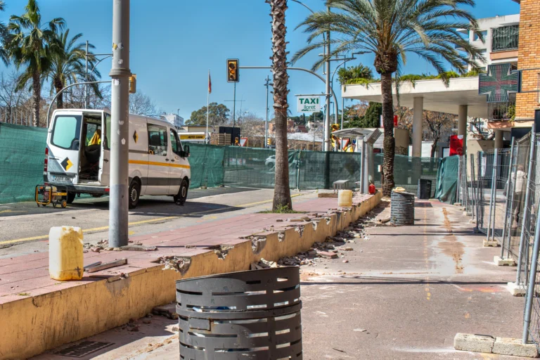 parada taxis en obres riera