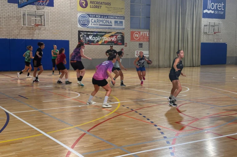 senior femeni basquet lloret (11)