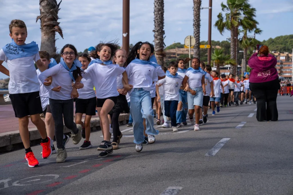 Danses a les escoles Lloret de Mar