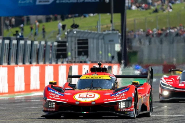 miguel molina al circuit de Imola italia amb Ferrari 50
