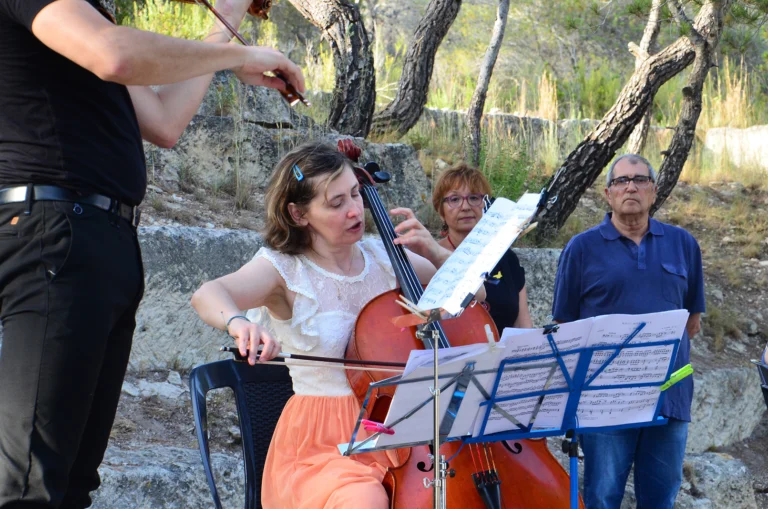 sveta trushka violoncelista