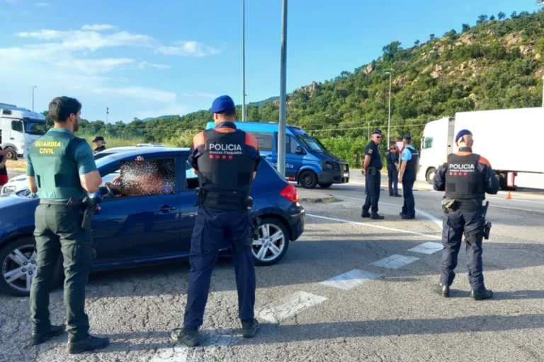 L'operatiu Kanpai, a la Jonquera (ACN)