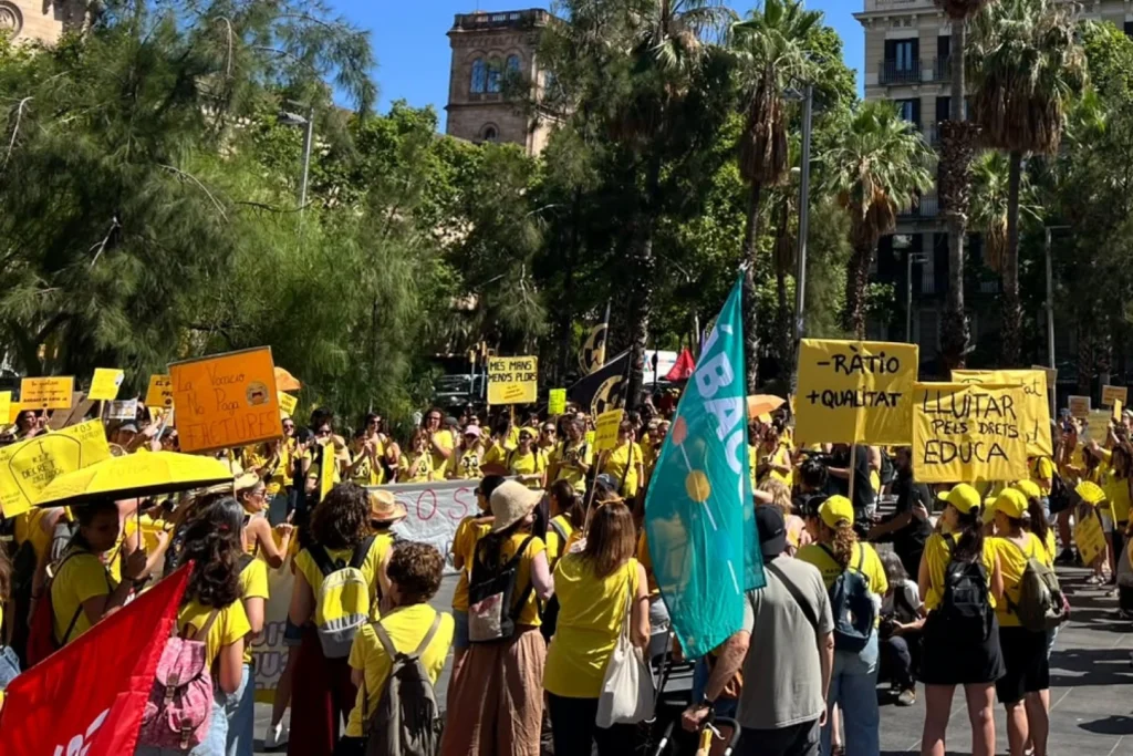 La manifestació a Barcelona, aquest matí (Natàlia Guifré)