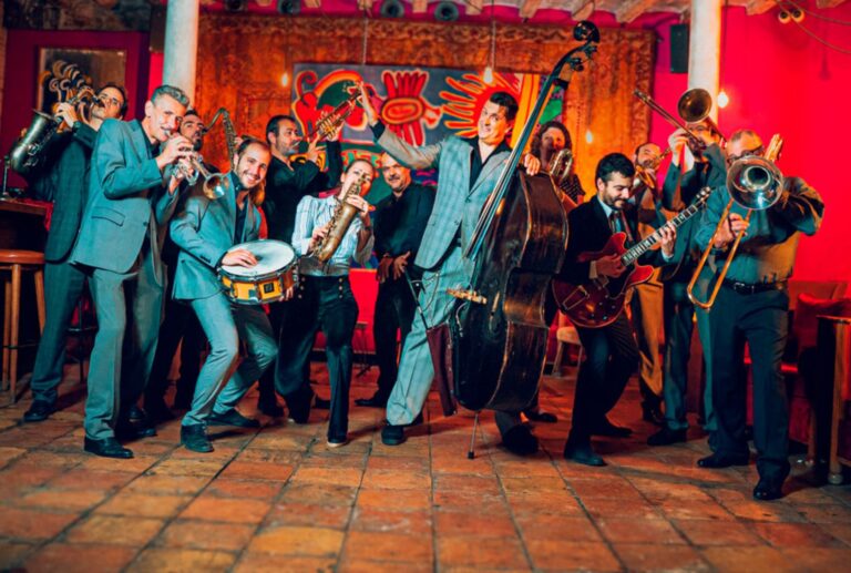 La Barcelona Big Blues Band aterra al cicle Música a Santa Cristina