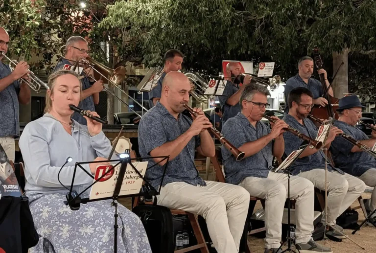 La Principal del Llobregat posa punt final al centenari de Sardanes d’estiu