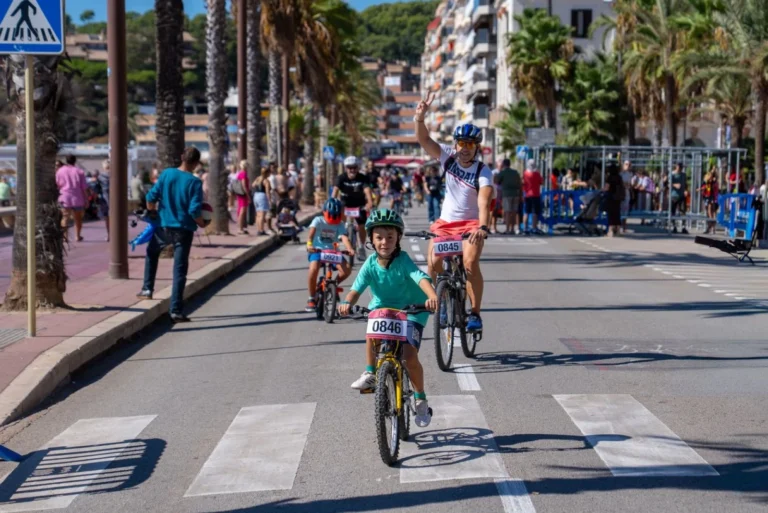 La pedalada de la Setmana de la Mobilitat (Ajuntament de Lloret de Mar)