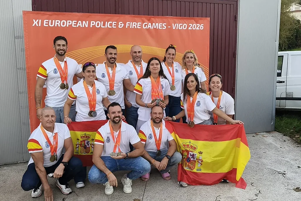 L'equip de policies nacionals