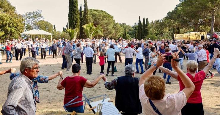 Capital de la Sardana premia l’aplec de Lloret de Mar per la continuïtat després de 50 anys