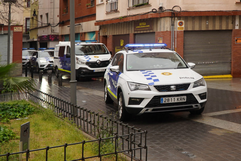 Imatge d'arxiu d'una actuació policial durant el confinament