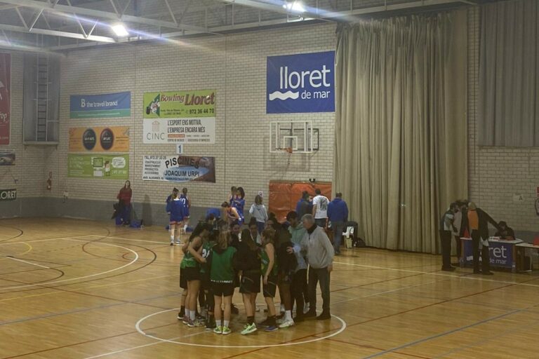 El sènior femení (Bàsquet Lloret)
