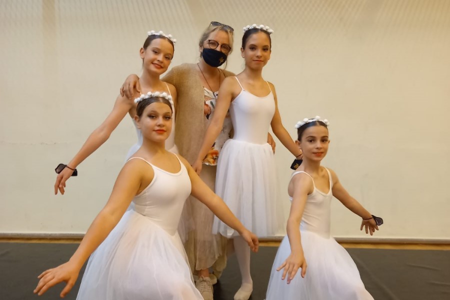 Les noies de l'escola (Escola de Dansa Almudena Santisteban)