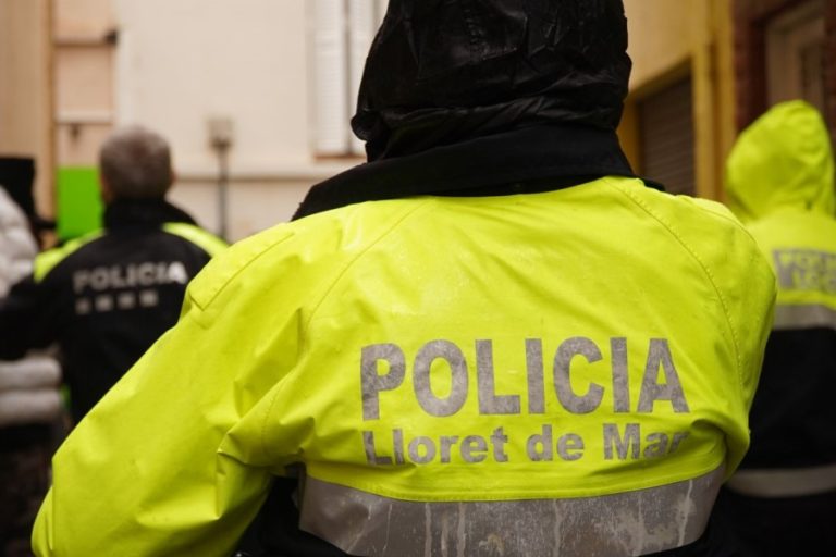 Un agent (Policia Local de Lloret de Mar)