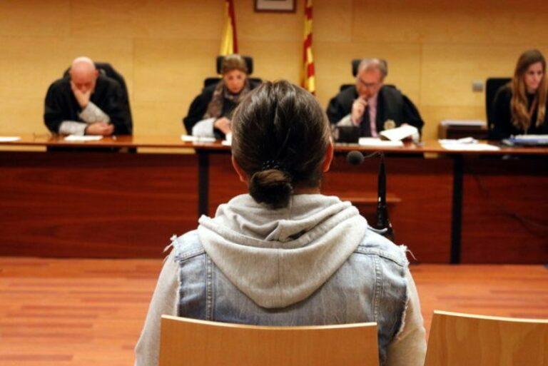 Condemnen a 2 anys de presó un home que va clavar una fulla d’afaitar a un altre en una baralla a Lloret