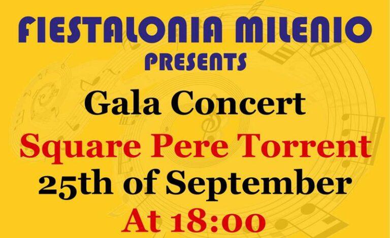Espectacle multicultural, a la plaça Pere Torrent