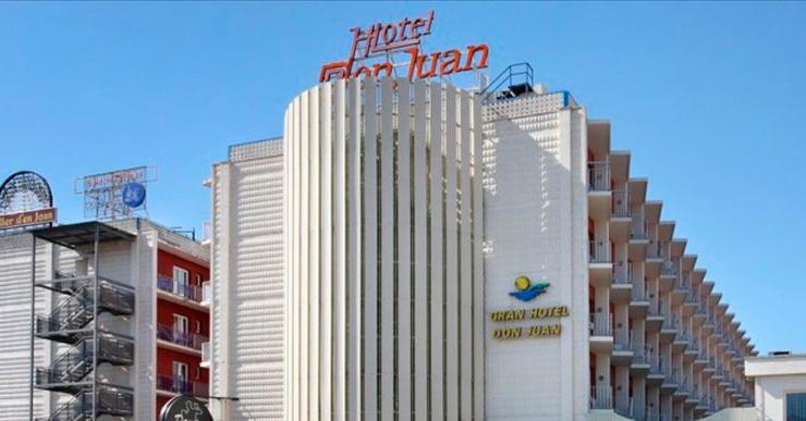 Detinguts dos turistes a Lloret per buidar els extintors de l’hotel on s’allotjaven