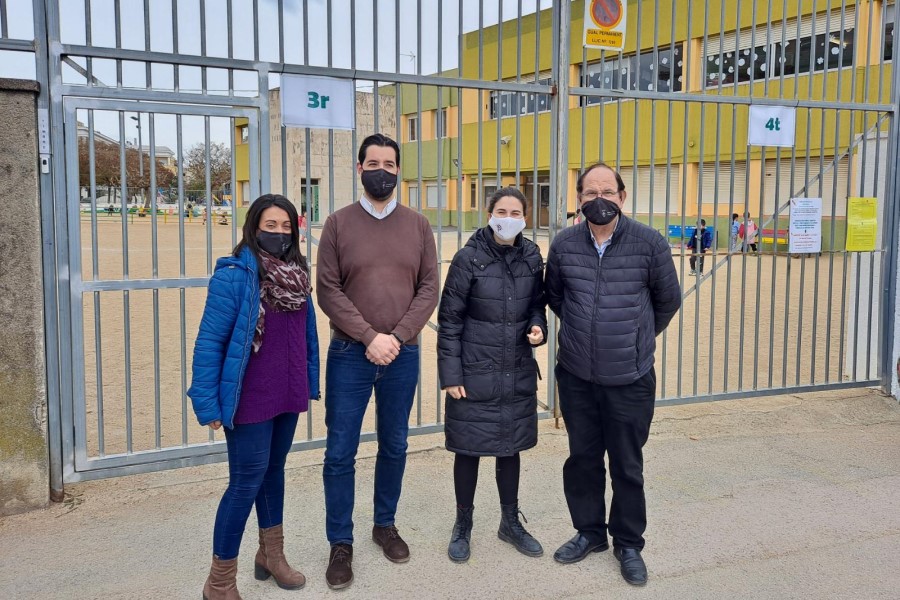 Els regidors de l'associació en la commemoració del 8M (Socialistes per Lloret)