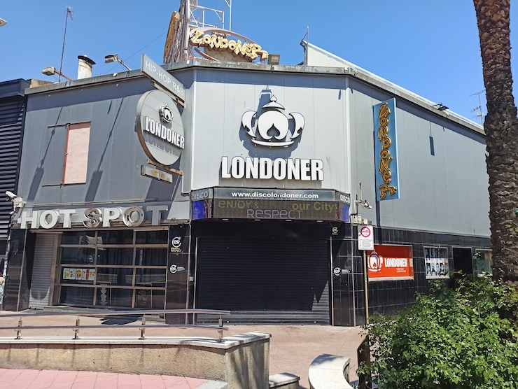 Indignació del sector de l’oci nocturn pel tancament de les discoteques