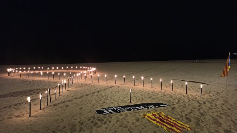 El llaç amb torxes (NRLL)