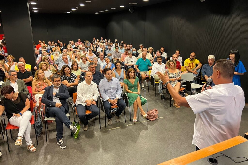 Un moment de l'acte de presentació de Jordi Martínez com a candidat de Junts