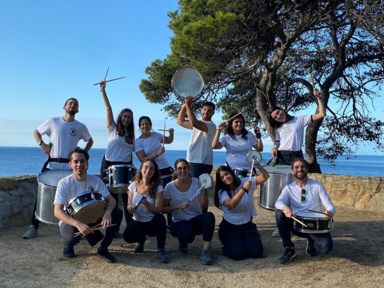 La nova colla de percussió (Kala Trons)
