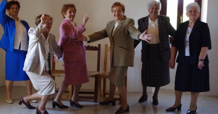 8 dones de Jubil actuaran amb Maria Antònia Oliver a ‘Las Muchas’