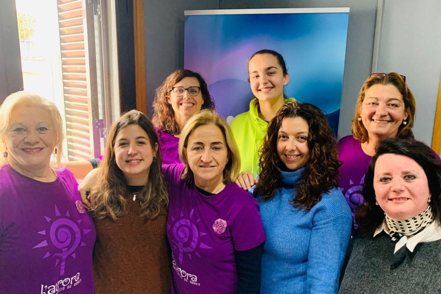 "L'HORA VIOLETA" organitzat per l'Associació de Dones l'Aurora amb col·laboració de Nova Ràdio Lloret