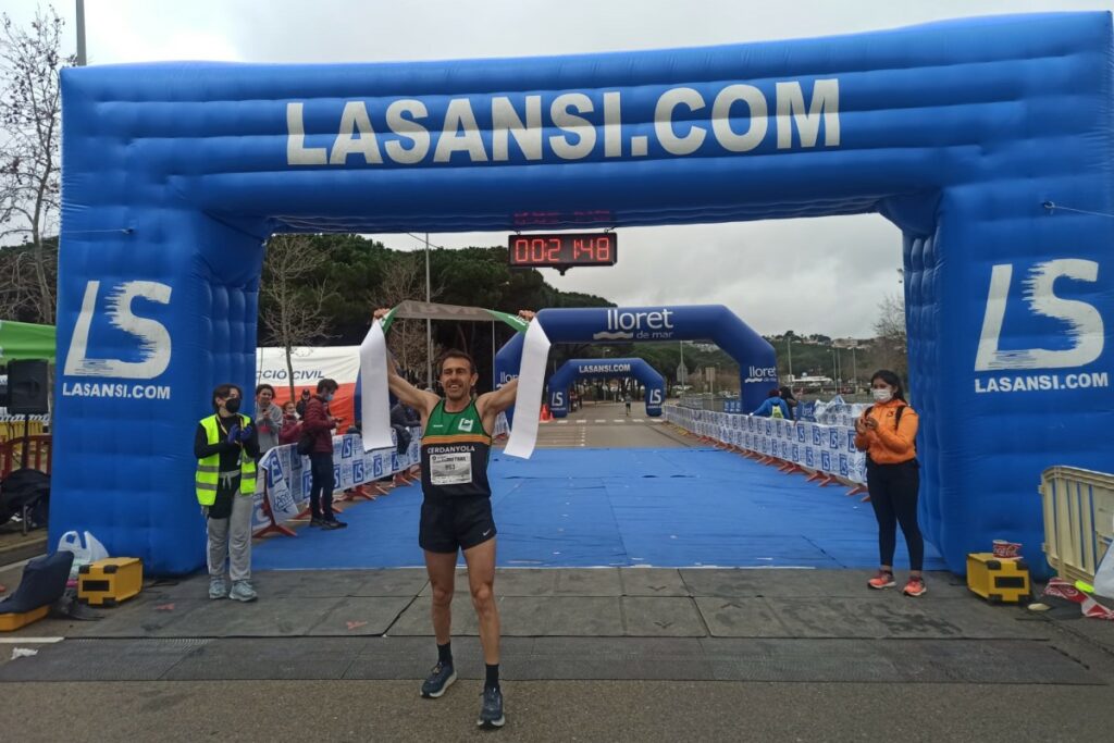 Fernando Ruiz, guanyador dels 5km de la Lloretrail 2022